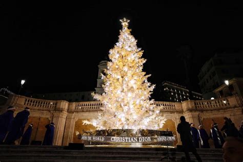 Rome lights up Spanish steps with Christian Dior Christmas Tree